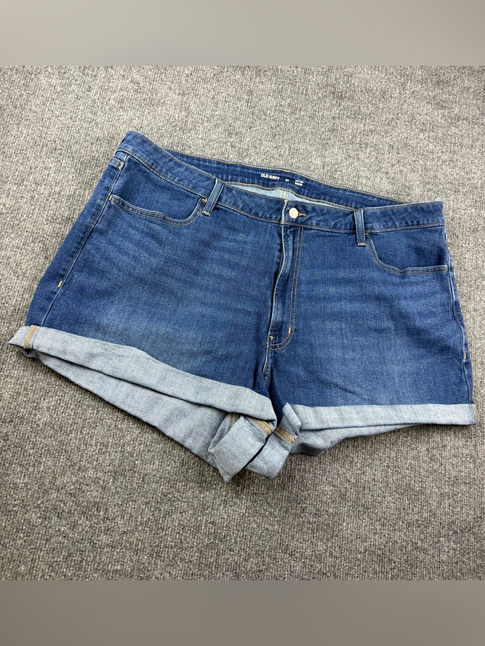 Old Navy Blue Denim Roll-Cuff Women’s Shorts, Size 24 - Picture 2 of 8